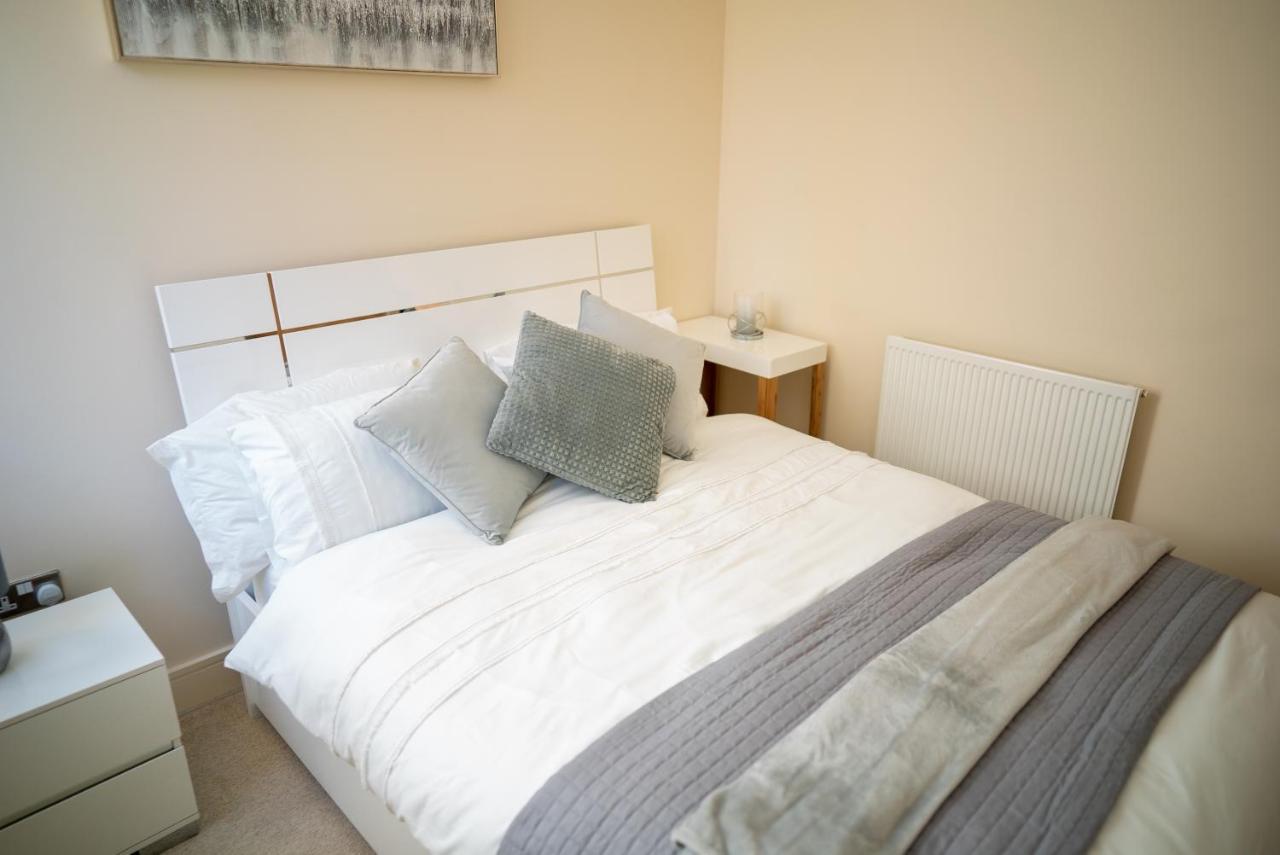 Comfy Spacious Apartment In Canary Wharf 伦敦 外观 照片