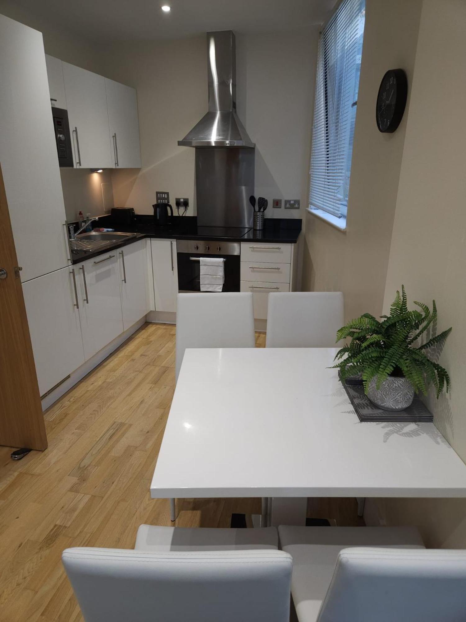 Comfy Spacious Apartment In Canary Wharf 伦敦 外观 照片
